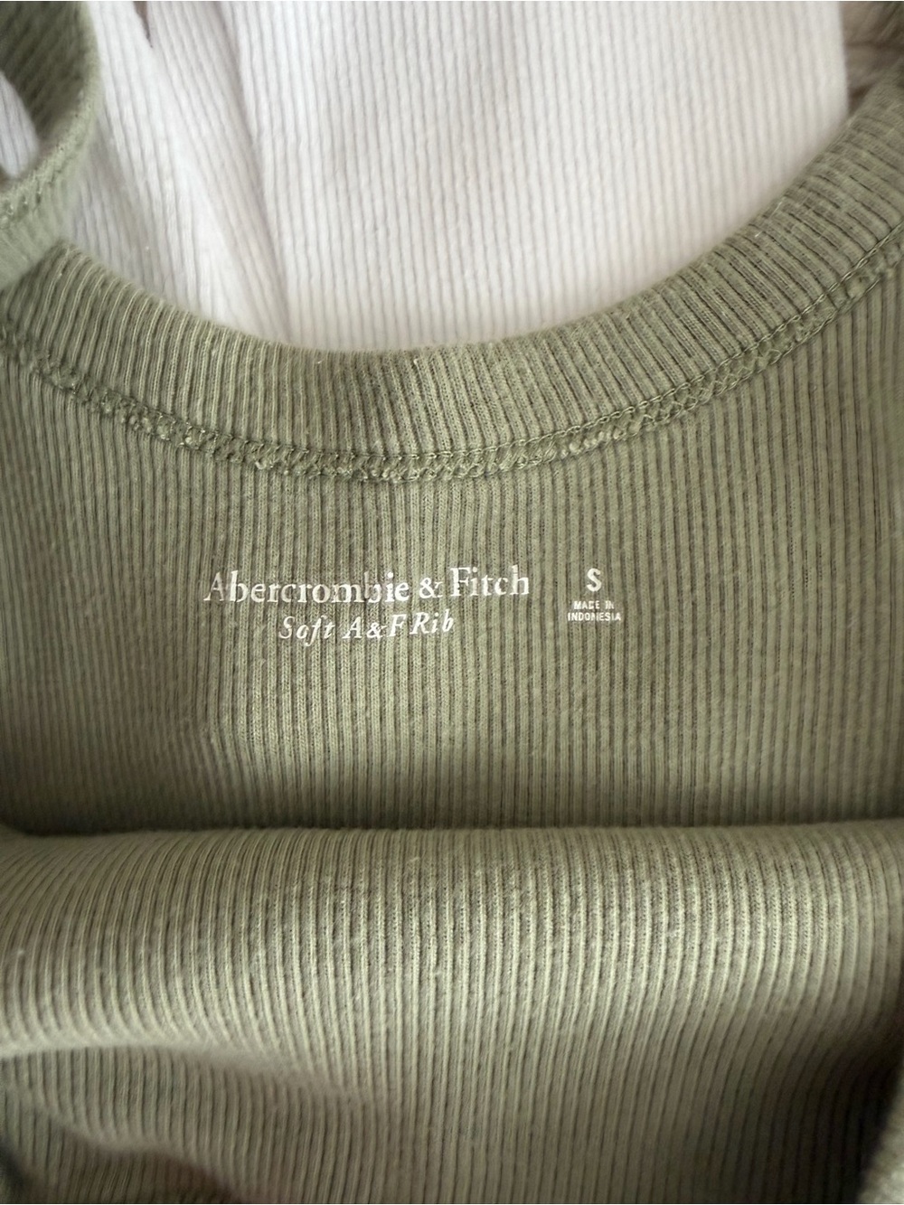 Abercrombie & Fitch Lot Multicolor Top Collection - Picture 10 of 11